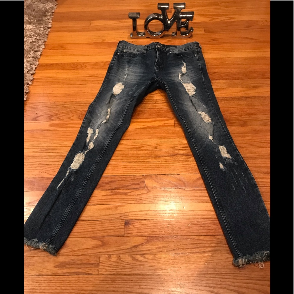 YOUNG MEN’S PACSUN BRAND BLUE JEANS